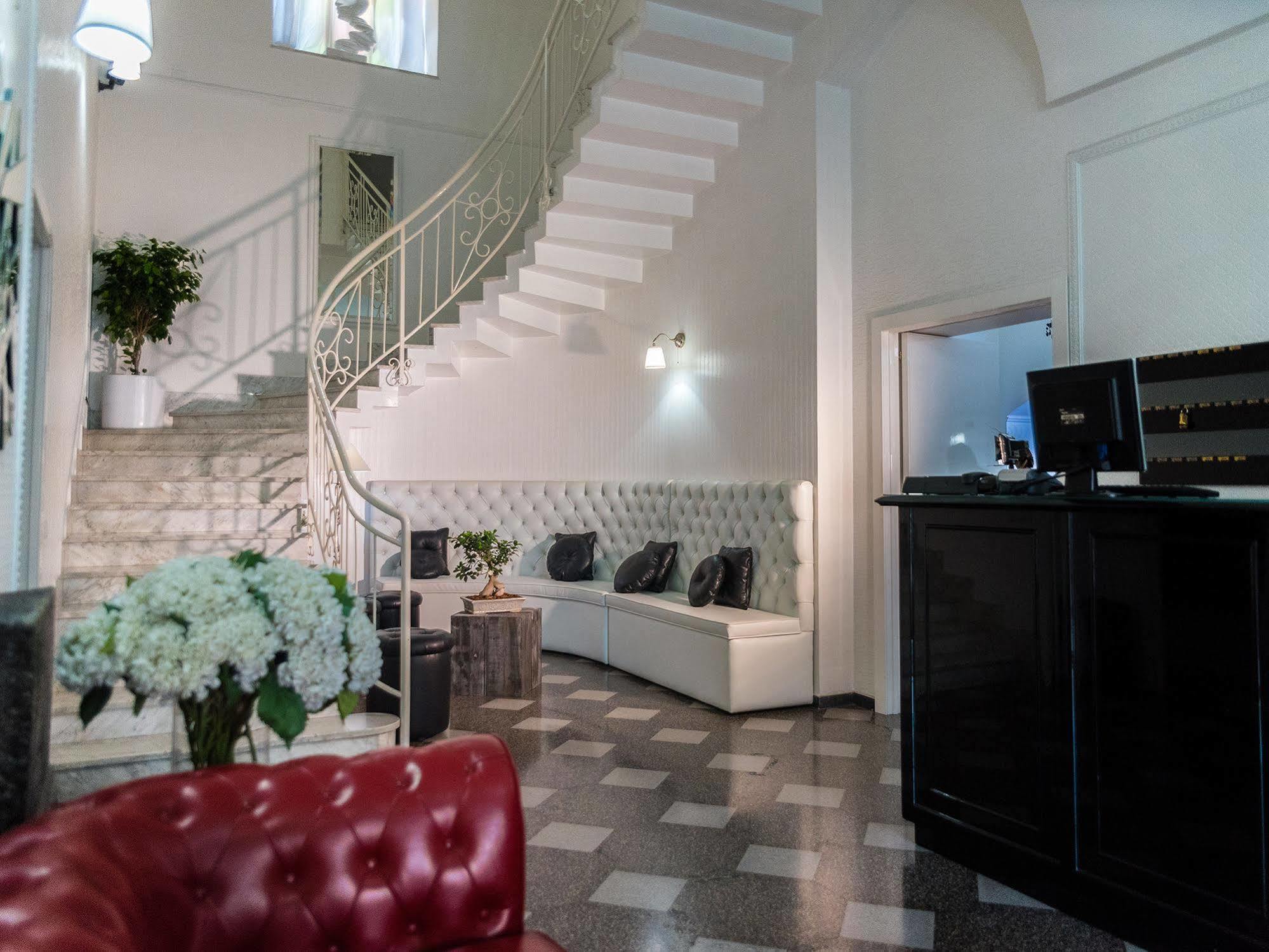 Hotel Santa Chiara Ночера Инфериоре Екстериор снимка